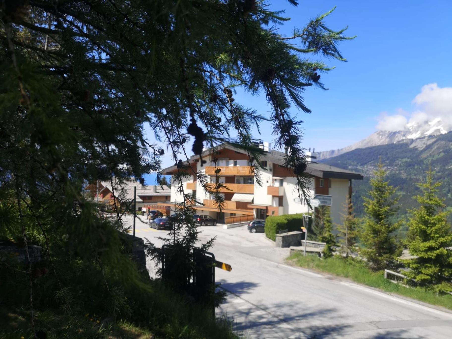 Apartment 42 Crans-Montana Buitenkant foto